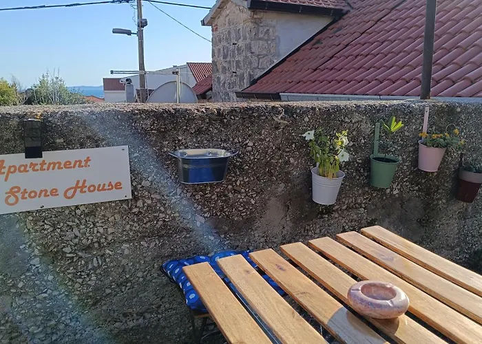 Stone House Apartman