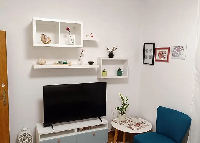 Stone House דירה