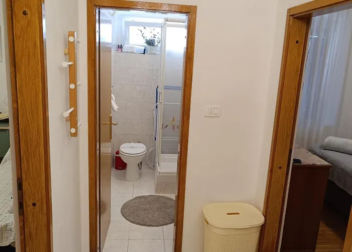 דירה Stone House